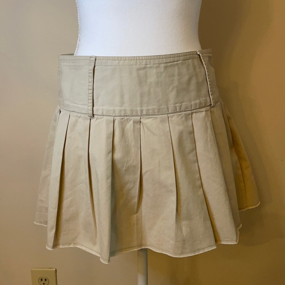 American Eagle Pleated Skirt